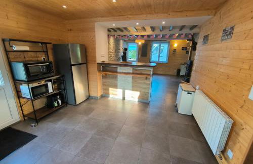 GITE A THEME D-DAY - situé à 15mn d'Omaha Beach - Animaux OK - Terrain clos - Aucuns voisins - WIFI - Foto 49