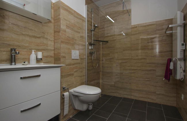 Haus am Gardersee mit Garten - Photo 11