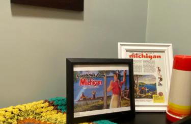 All the Waters Retro Home on Lake Michigan- Your Own PRIVATE BEACH - Foto 46