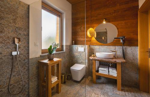 APARTAMENTY U HARREGO BOUTIQUE SPA masaże, sauna, tężnia solankowa , balkon , taras , klimatyzacja , parking - Foto 45