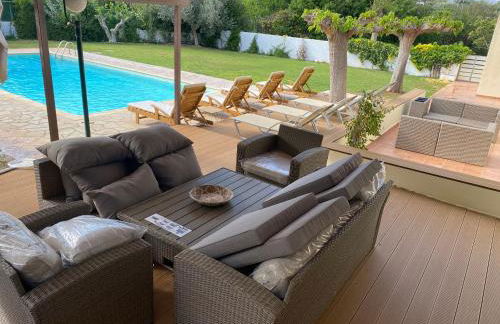 Relaxing Villa with Swimming Pool and Garden - Foto 6