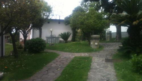 villetta bifamiliare Cherie con parco e piscina - Foto 3