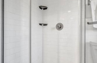 Waterfront Corner Suite Heated Pool Near Beach - Foto 15