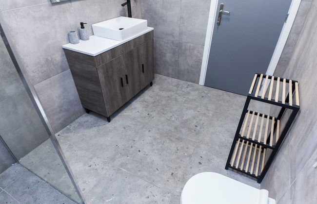 Minimalist Modern Nea Kifisia Studio - Foto 16