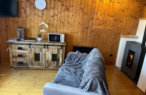 Urige idyllische Hütte mit Sauna - Photo 1