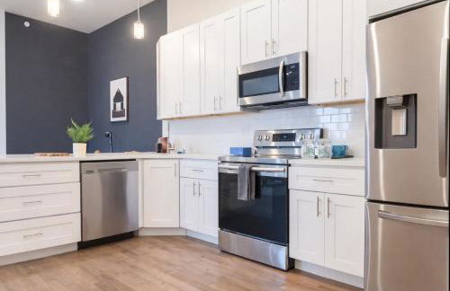 Stylish 2BR,1BAFree ParkingQueen Beds - Foto 8