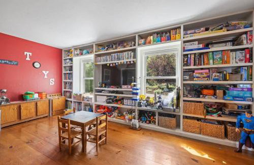 Lakeside Luxury Retreat with Winnipesaukee Views - Foto 42