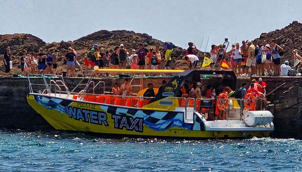 Transferts en hors-bord vers l'île de Lobos - Billet aller-retour - Photo 3