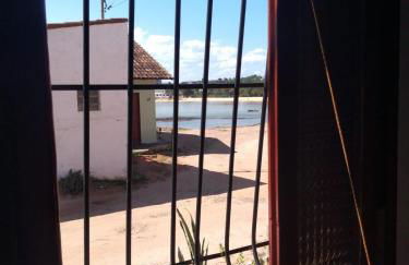 CASA RÚSTICA AMARELA 1 E 2 Meaípe - Foto 14