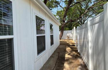 Luxury BoilingSprings Getaway - Foto 23