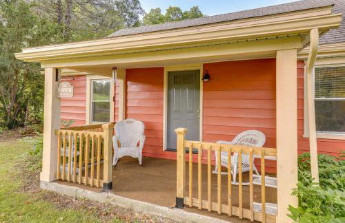 Charming Watkins Glen Home with Yard! - Foto 22