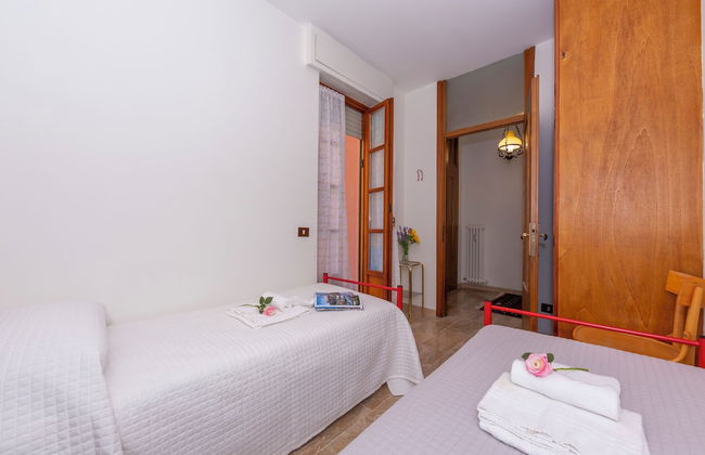 Carlazzo Sant' Agata Apt. 01 - Photo 5