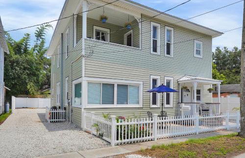 Hot tub- 80's Arcade- Pool table- Historic Downtown- 7 car parking - Foto 14