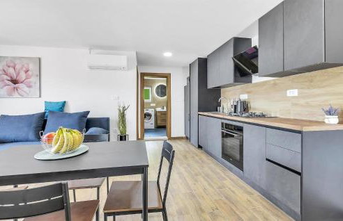 3 Bedroom Awesome Home In Vrgorac - Foto 26