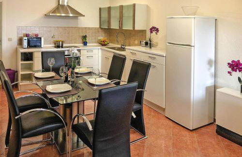 Schones Ferienhaus mit Terrasse - Foto 7