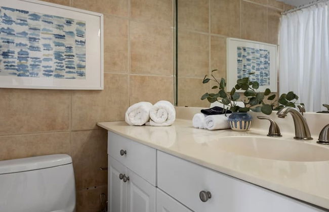 Bayshore Bliss- Cozy Space Pool Views - Foto 57