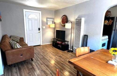 Cute Bungalow 1 Mile from U of A - Foto 4