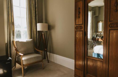 Healing Manor Hotel - Photo 42