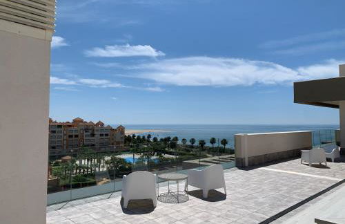 Penthouse with wide terrace next to the ocean - Foto 4