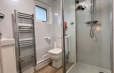 Lodge by the Lake - Lake District - Hot Tub - Foto 23