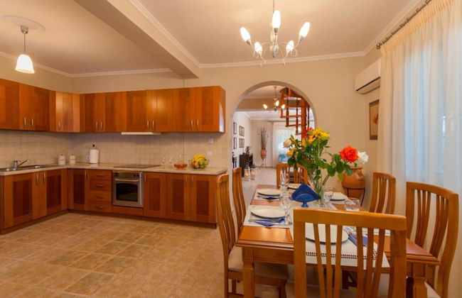 Villa Elizabeth - Seafront Modern Villa - Villa Elizabeth - Seafront Classic Villa - Foto 27