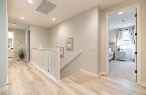 Marbella Lane - Elegant 5BR Home Rancho Mission - Photo 35