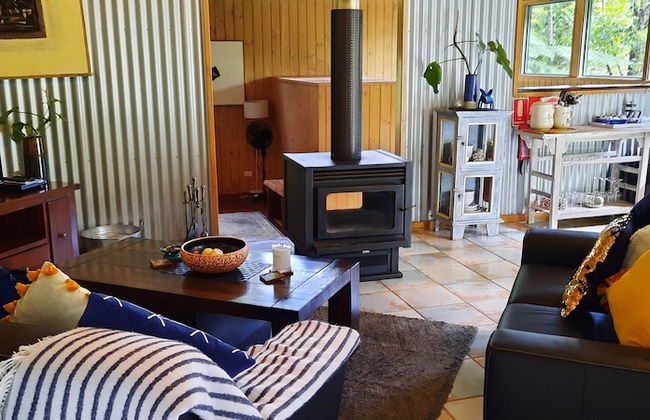 Treetops Accommodation Montville - Photo 15