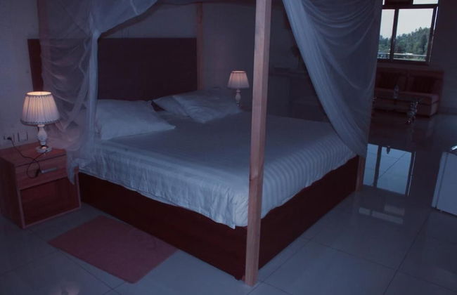 King Room With Nice Lake View - 2 People - Photo 3