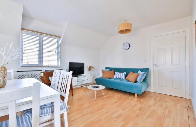2 Bed House Near Beach with Free Parking - Foto 68