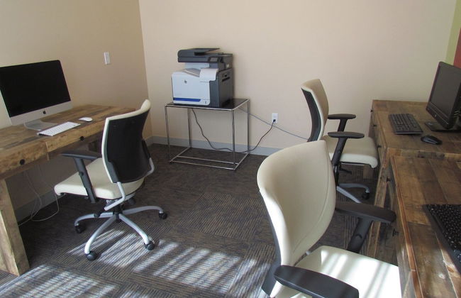 Resort Style Walk to the Beach - Foto 15