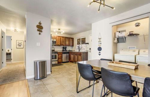 Carson Camp Gym Workstations & Fenced Yard - Foto 15