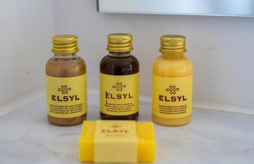 Beautiful 2 Bedroom House in Atherton, Free Parking - Foto 11