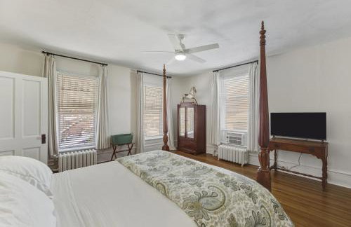 The Ginkgo Home on 5th, Downtown Hinton - Foto 8