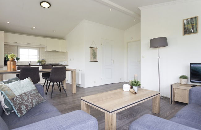 Detached Light Chalet With Dishwasher not far From Hoorn - Foto 5