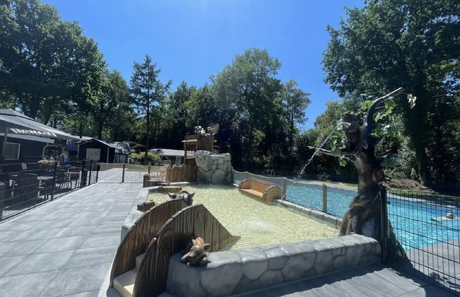 Comfortable House With hot tub - Photo 12