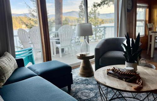 Lakeside Cabin - Foto 1