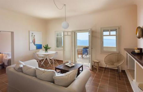 Villa Itis Luxury Suite with Balcony, Panoramic View & Jacuzzi - Foto 1