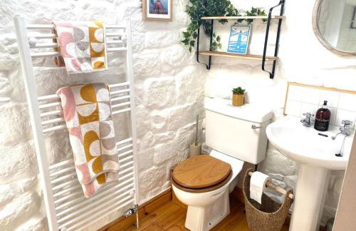 The Little Barn at Roache House Farm - Photo 17