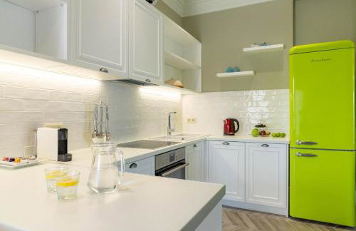 Ormos Luxury Suites Elia - Photo 6