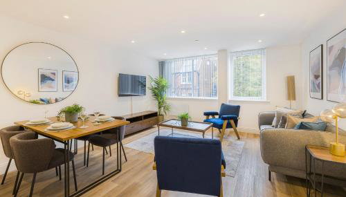 Stylish 2BR 2BA Flat in Gravesend Sleeps 4 - Foto 1