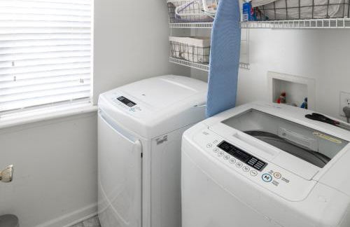 Indy Gem, Mins from Downtown with Hot Tub - Photo 31