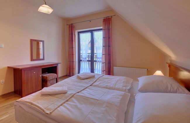 Willa Serafin - Photo 7