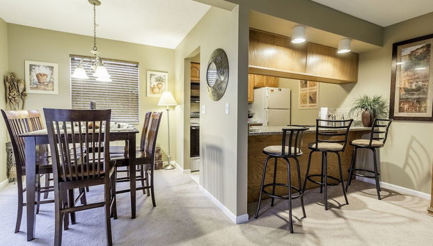 Treehouse Condo Lake Resort - Foto 3, Servicio de comidas en la habitación