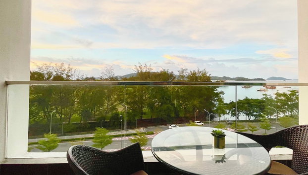 Capital O 90986 The Loft Residences - Foto 2, Vestíbulo