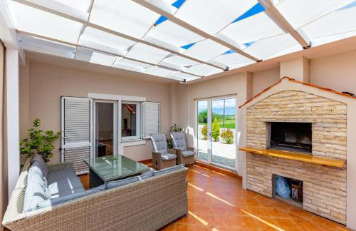 Serene Escape Near Zadar With Private Pool & Charming Outdoor Oasis - Foto 109