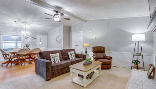 8 Mi to Beach Lake-View Haven in Linn Creek! - Foto 5