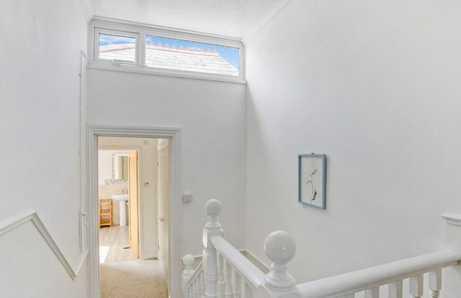 Admiralty Retreat by Pureserviced - Foto 12