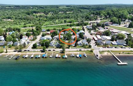 Centennial House - Great Location with Lakeview! - Foto 10