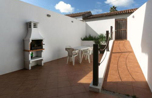 Unique Wooden Cottage - Foto 18