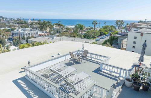 STUNNINGLY PERFECT Beach ALL NEW REMODEL Galore - Foto 12